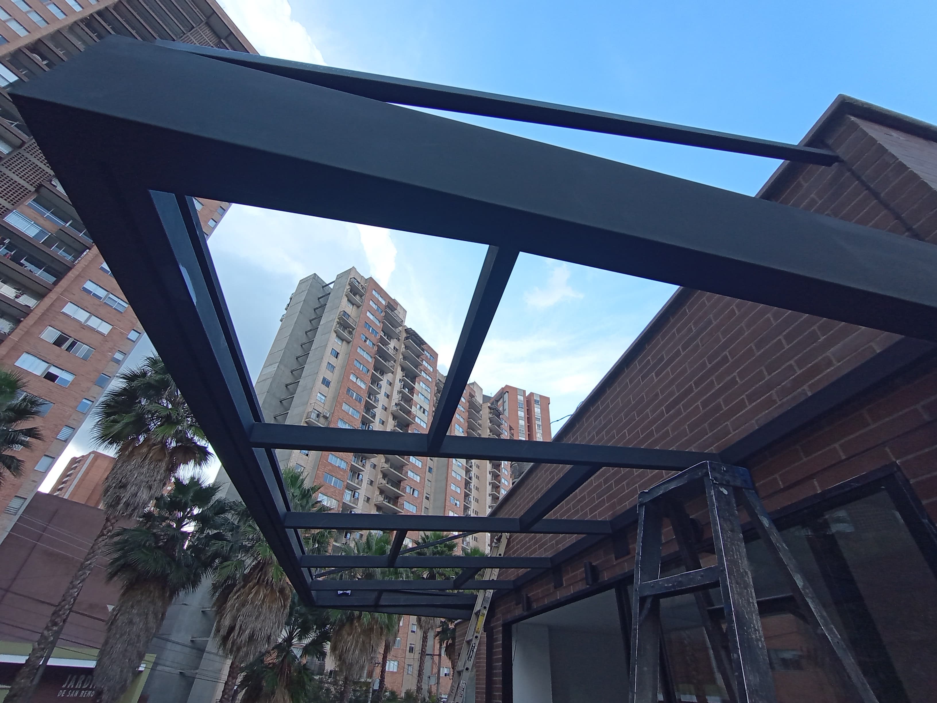 Soldadura industrial - Fabricación de estructuras metálicas en Medellín